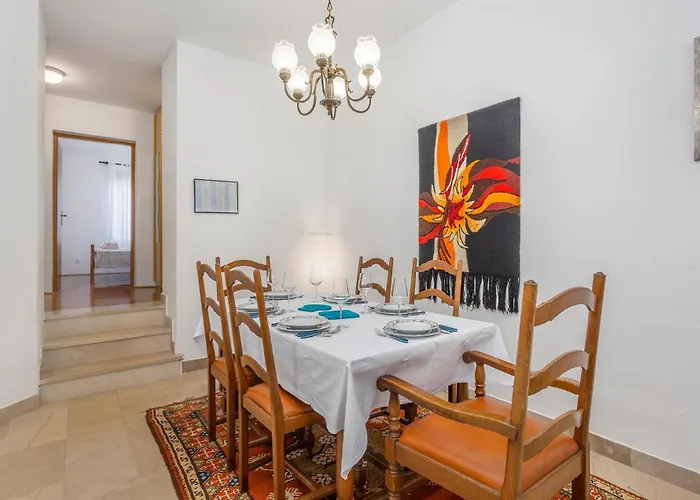 Apartament In With Wifi *