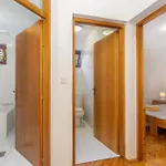 Apartament In With Wifi *